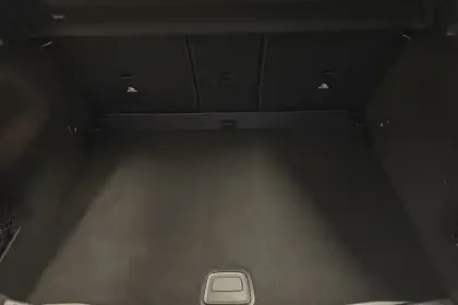 Photo 8 Mercedes GLA  200 d 8G-DCT