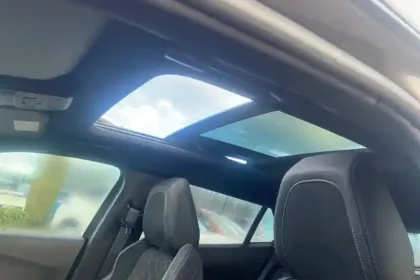 Photo 24 Peugeot 2008  PureTech 130 S&S EAT8