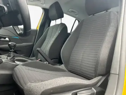 Photo 10 Peugeot 208 Gén. II Ph1 NG Style 5