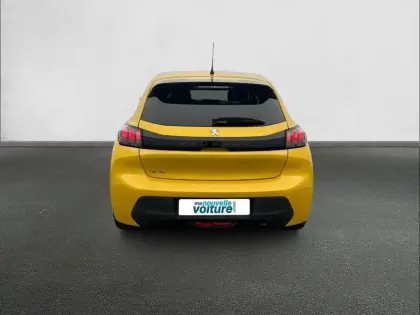 Photo 32 Peugeot 208  PureTech 100 S&S BVM6