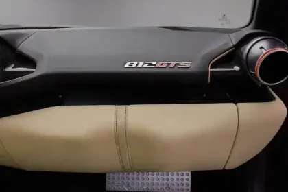 Photo 14 Ferrari 812 Gén. I Ph1 Base 2