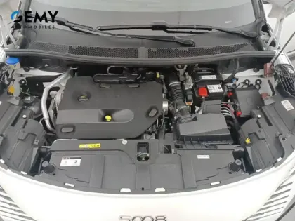 Photo 11 Peugeot 5008  BlueHDi 180ch S&S EAT8