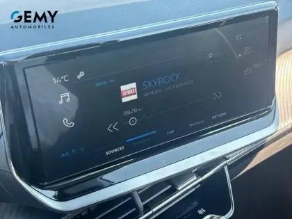 Photo 18 Peugeot 208  PureTech 75 S&S BVM5