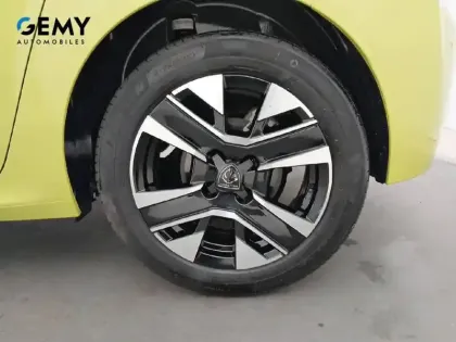 Photo 10 Peugeot 208  Hybrid 100 e-DCS6