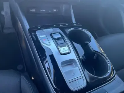 Photo 8 Hyundai Tucson  1.6 T-GDI 230 Hybrid BVA6