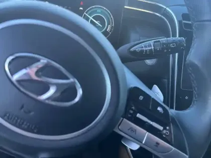 Photo 23 Hyundai Tucson  1.6 T-GDI 230 Hybrid BVA6