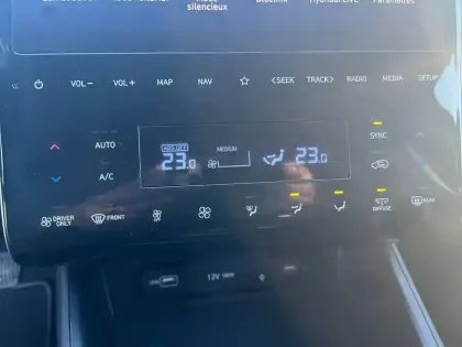 Photo 18 Hyundai Tucson  1.6 T-GDI 230 Hybrid BVA6