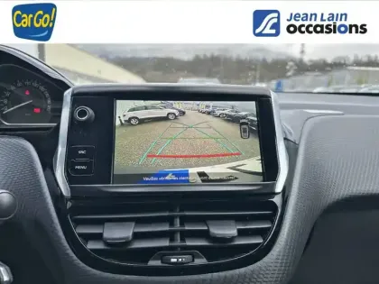 Photo 18 Peugeot 2008  PureTech 130ch S&S EAT6