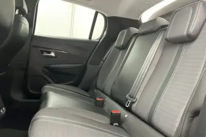 Photo 13 Peugeot 208  PureTech 100 S&S EAT8