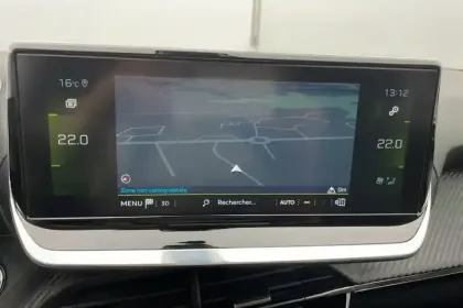 Photo 14 Peugeot 208  PureTech 100 S&S EAT8