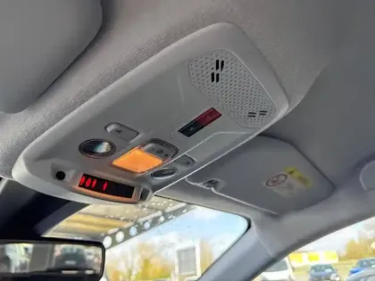 Photo 57 Peugeot 208  PureTech 75 S&S BVM5