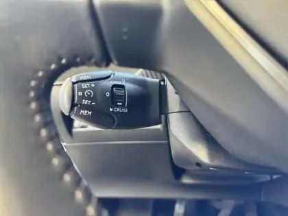 Photo 39 Peugeot 208 Gén. II Ph1 NG Active Business 5