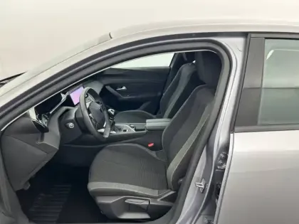 Photo 73 Peugeot 308  PureTech 110ch S&S BVM6