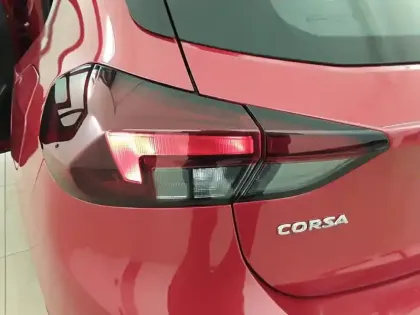 Photo 62 Opel Corsa Gén. VI Ph1 Edition 5