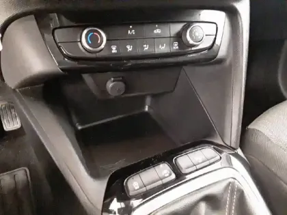 Photo 65 Opel Corsa Gén. VI Ph1 Edition 5