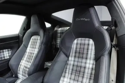 Photo 35 Porsche 911  Turbo