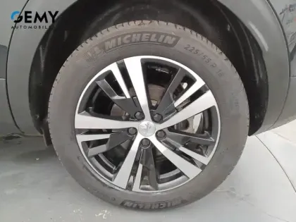 Photo 30 Peugeot 3008 Gén. II Ph2 NG GT 5