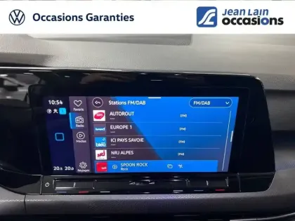 Photo 17 Volkswagen Golf  1.5 eTSI OPF 130 DSG7