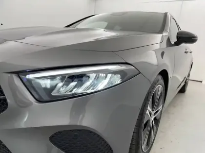 Photo 62 Mercedes Classe A  180 7G-DCT