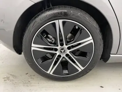 Photo 18 Mercedes Classe A  180 7G-DCT