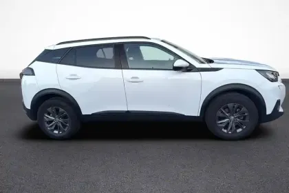 Photo 6 Peugeot 2008  PureTech 130 S&S EAT8