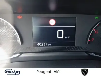 Photo 20 Peugeot 208  PureTech 75 S&S BVM5