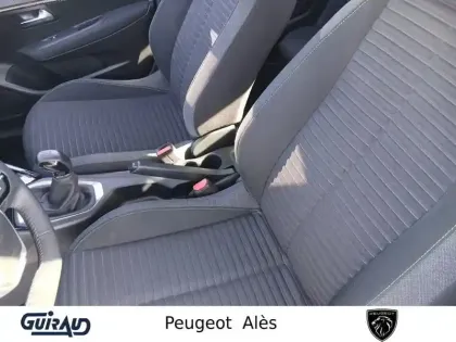 Photo 30 Peugeot 208 Gén. II Ph2 Active 5