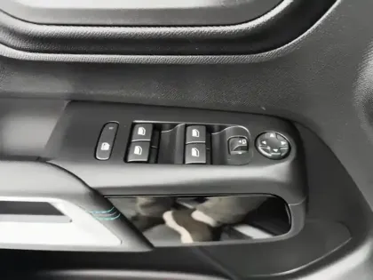 Photo 18 Citroën C5 aircross  BlueHDi 130 EAT8 Plus