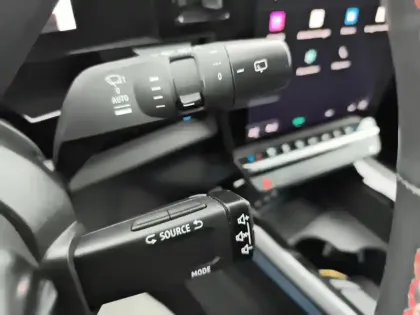 Photo 17 Renault Austral Gén. I (HHN) Ph1 Iconic esprit Alpine 5