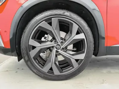 Photo 14 Renault Austral Gén. I (HHN) Ph1 Iconic esprit Alpine 5