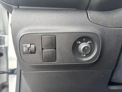 Photo 42 Citroën C3 Gén. III Ph2 NG MAX 5