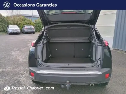 Photo 7 Peugeot 2008  BlueHDi 130 S&S EAT8 GT