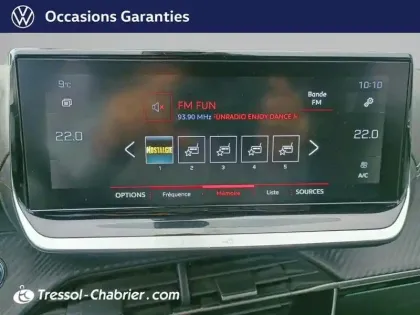 Photo 10 Peugeot 2008  BlueHDi 130 S&S EAT8 GT