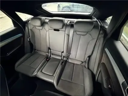 Photo 32 Audi Q5 35 TDI 163 S TRONIC 7