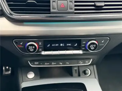 Photo 101 Audi Q5 Gén. II Ph1 S line 5