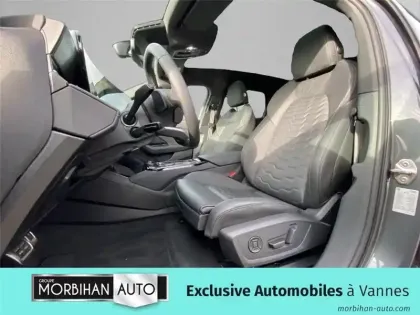 Photo 8 Audi A6 PERFORMANCE 367 CH 100 KWH