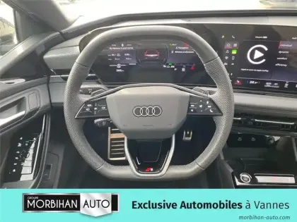 Photo 11 Audi A6 PERFORMANCE 367 CH 100 KWH