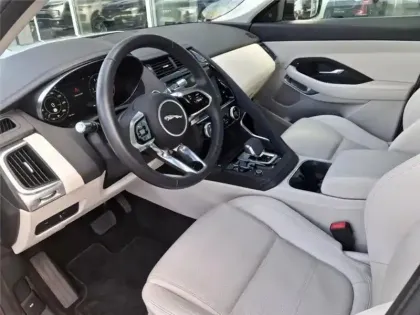 Photo 10 Jaguar E-Pace 2.0 D-200 CH MHEV AWD BVA