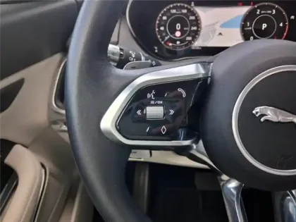 Photo 18 Jaguar E-Pace 2.0 D-200 CH MHEV AWD BVA