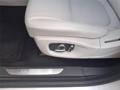 Photo 13 Jaguar E-Pace 2.0 D-200 CH MHEV AWD BVA