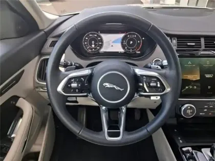 Photo 17 Jaguar E-Pace 2.0 D-200 CH MHEV AWD BVA