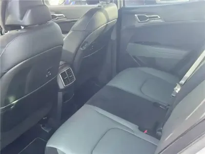 Photo 18 Kia Sportage 1.6 T-GDI 245CH ISG HYBRIDE RECHARGEABLE BVA6 4X4