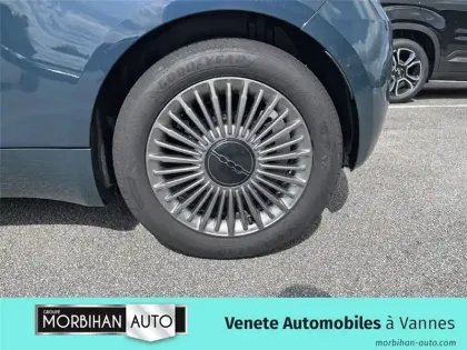 Photo 48 Fiat 500 3+1 NOUVELLE MY23 SERIE 2 3+1 E 118 CH