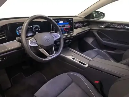 Photo 8 Volkswagen Passat 2.0 TDI EVO SCR 150 DSG7 Life Plus