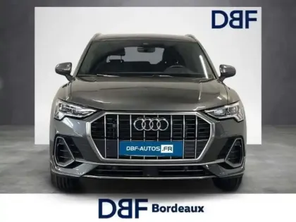 Photo 6 Audi Q3 35 TFSI 150 ch S tronic 7 S line