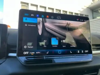 Photo 6 Volkswagen T-roc FL NOUVEAU NF 1.5 ETSI HYBRID 116CH D