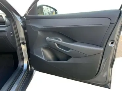 Photo 5 Volkswagen T-roc FL NOUVEAU NF 1.5 ETSI HYBRID 116CH D