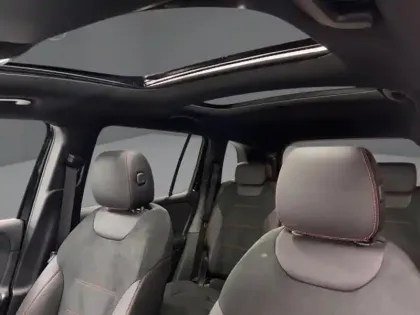 Photo 19 Mercedes GLB 200 d AMG Line