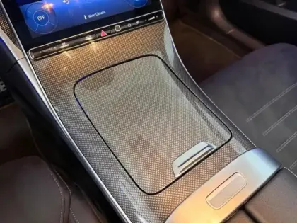 Photo 15 Mercedes Classe C  220 d Berline AMG Lin