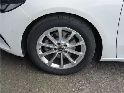 Photo 8 Mercedes Classe B 180 d 